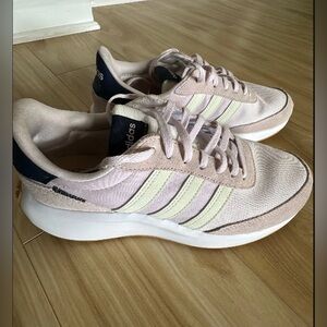 Adidas RUN 70S 2.0 SHOES Light Pink women's